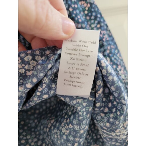 Frank and Eileen The Barry Shirt Blue Floral Button front top shirt size Small - Picture 7 of 7